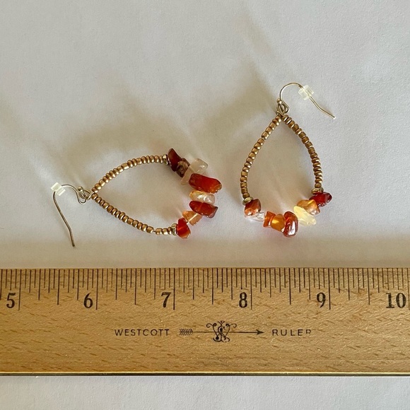 Gorgeous NWOT Carnelian and Glass Earrings with Gold Metal Wires Boho - Picture 4 of 5